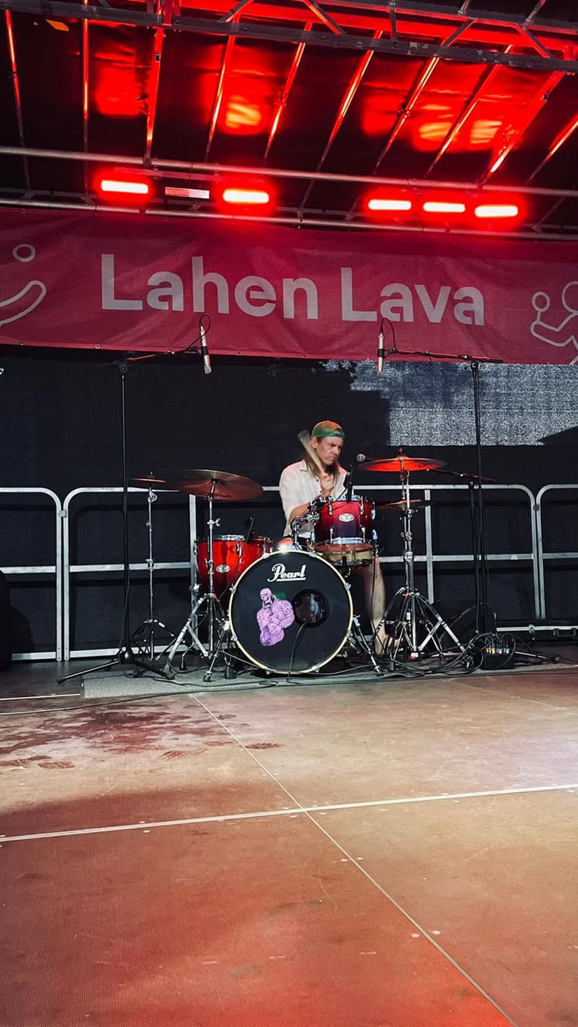 Lahen Lava, viimeinen biisi
